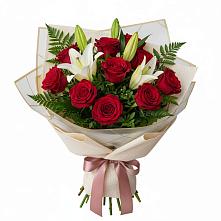 Букет цветов из:  Лилии и Розы в Октябрьском Красноярского края
