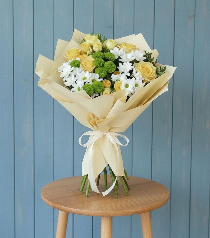 Букет цветов из: Хризантемы и Розы в Октябрьском Красноярского края