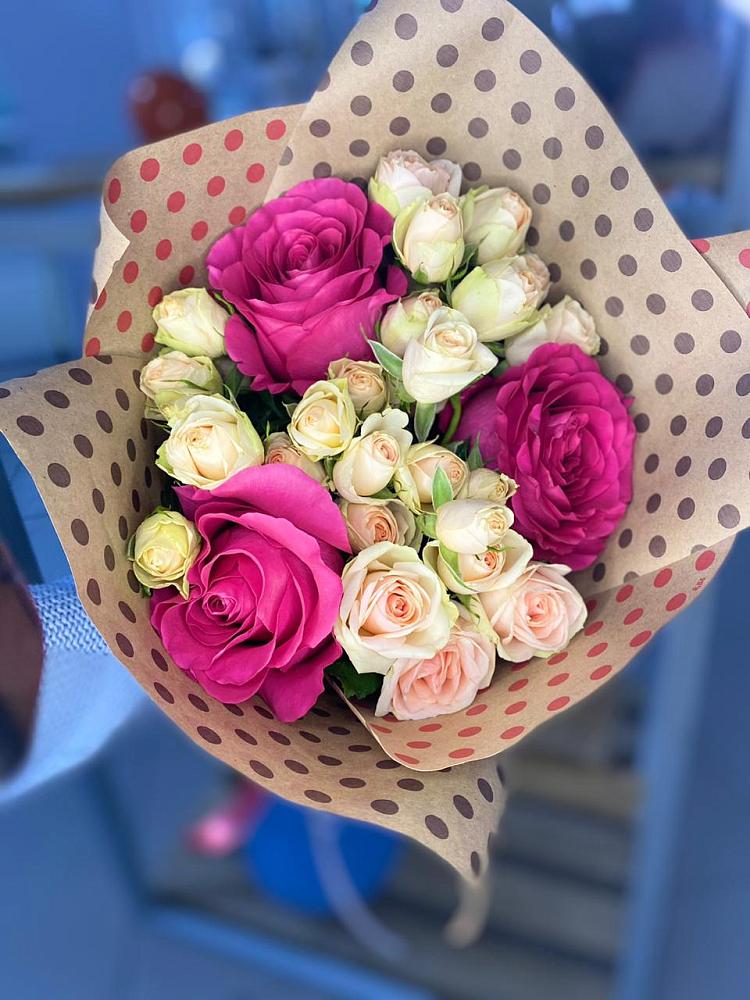 Букет цветов из: Розы в Октябрьском Красноярского края