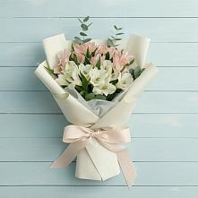 Букет цветов из:  Альстромерии в Октябрьском Красноярского края