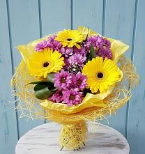 Букет цветов из:  Хризантемы и Герберы в Октябрьском Красноярского края