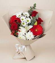 Букет цветов из:  Розы, Хризантемы, Герберы и Лилии в Октябрьском Красноярского края
