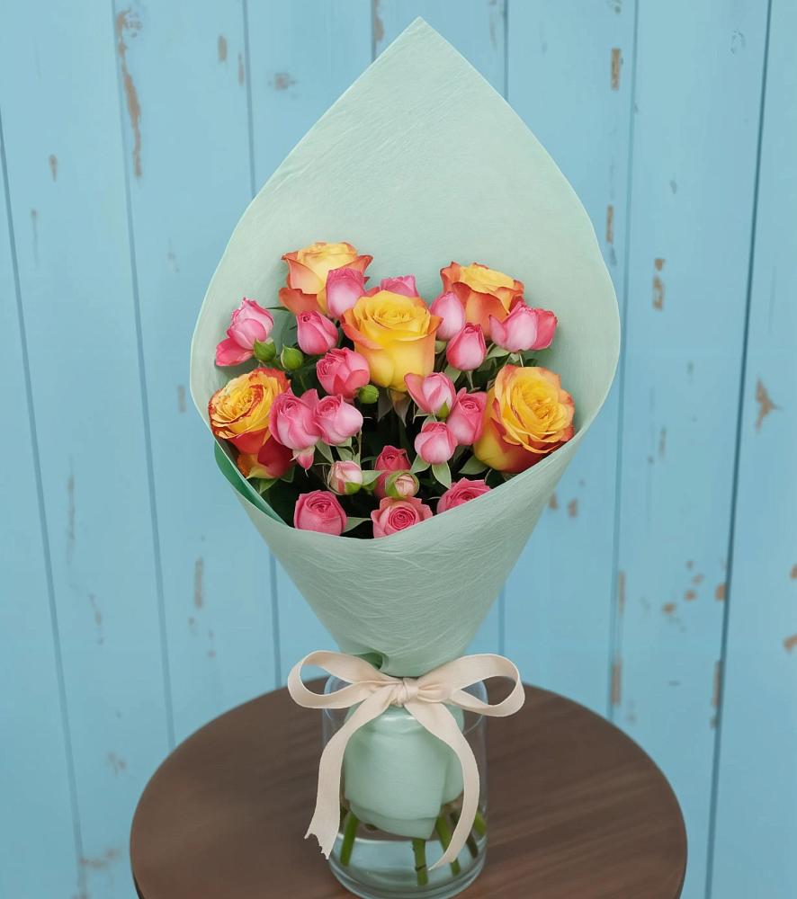 Букет цветов из: Розы в Октябрьском Красноярского края