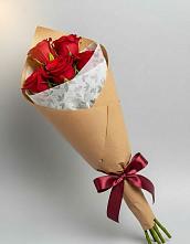 Букет цветов из:  Розы в Октябрьском Красноярского края