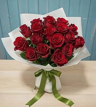 Букет Красные розы в Октябрьском Красноярского края