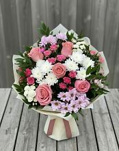 Букет цветов из:  Альстромерии, Гвоздики, Розы и Хризантемы в Октябрьском Красноярского края