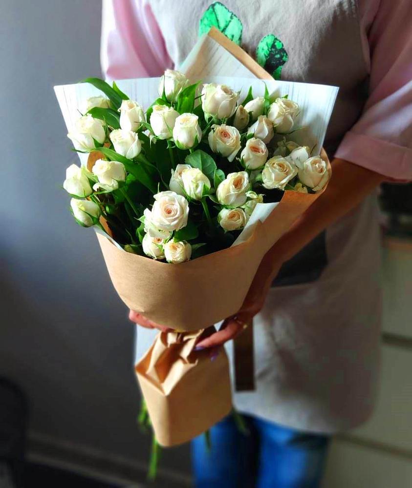 Букет цветов из: Розы в Октябрьском Красноярского края