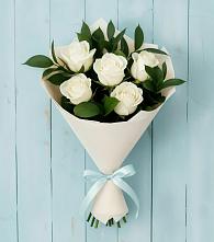 Букет цветов из:  Розы в Октябрьском Красноярского края