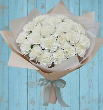 Букет цветов из:  Гвоздики в Октябрьском Красноярского края