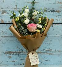Букет цветов из:  Розы и Лизиантусы #REPLACE_PRED# Октябрьском Красноярского края